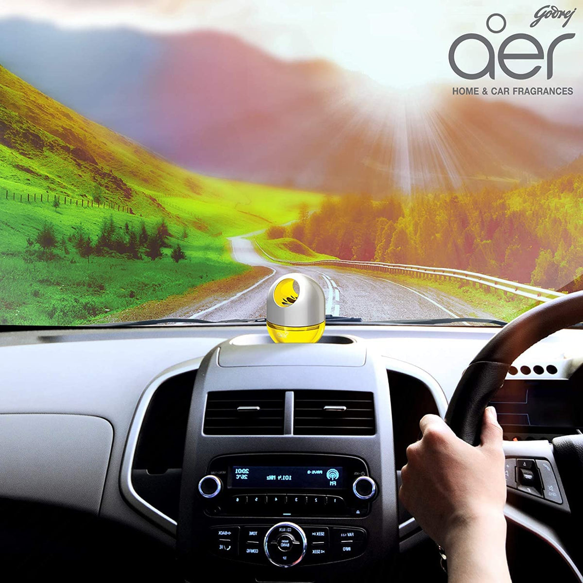 Godrej aer Twist car air freshener, Sunny Citrus Blast, 45g