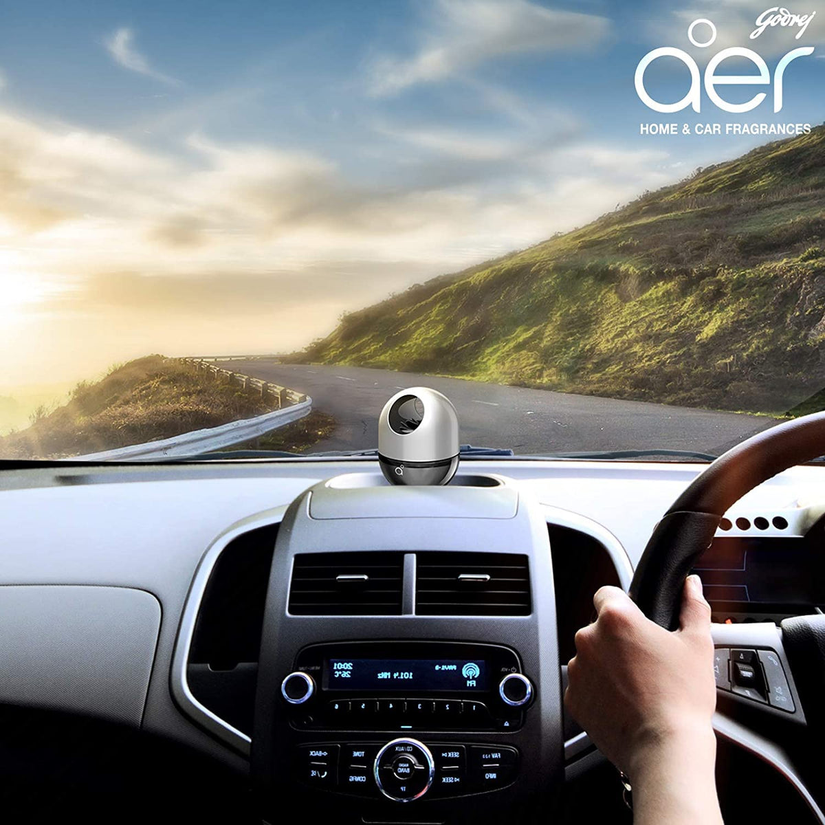 Godrej aer Twist car air freshener, Musk After Smoke, 45g