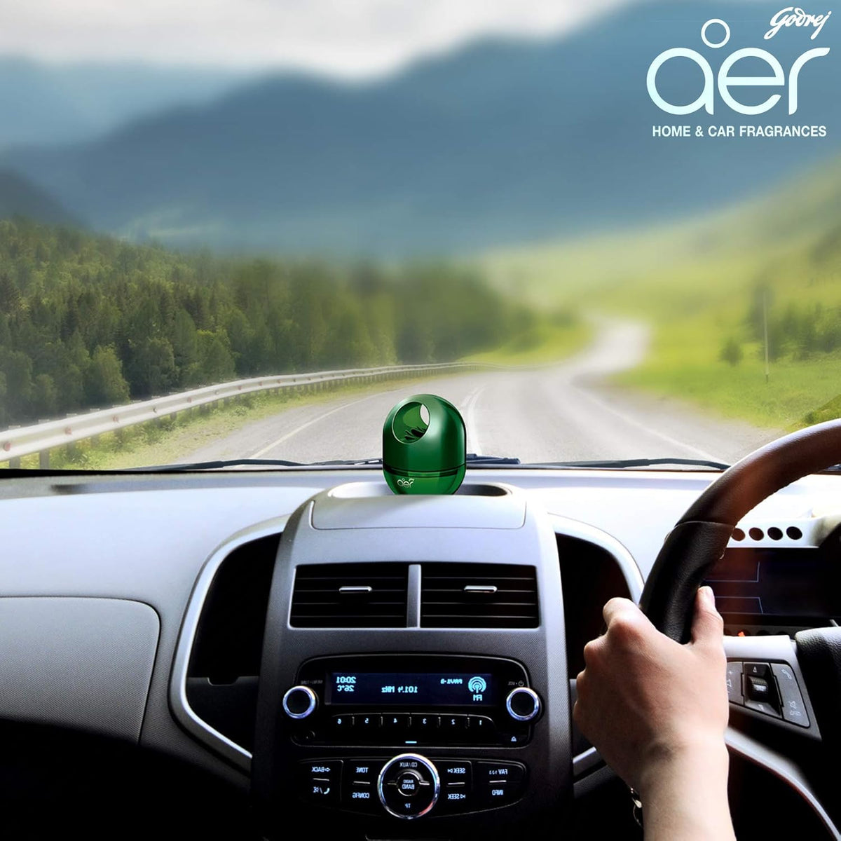 Godrej aer Twist car air freshener, Fresh Forest Drizzle, 45g