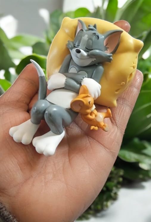 Tom and Jerry car dashboard figurine with yellow cushion